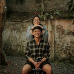 diatas tulisan _Bride _ Groom_