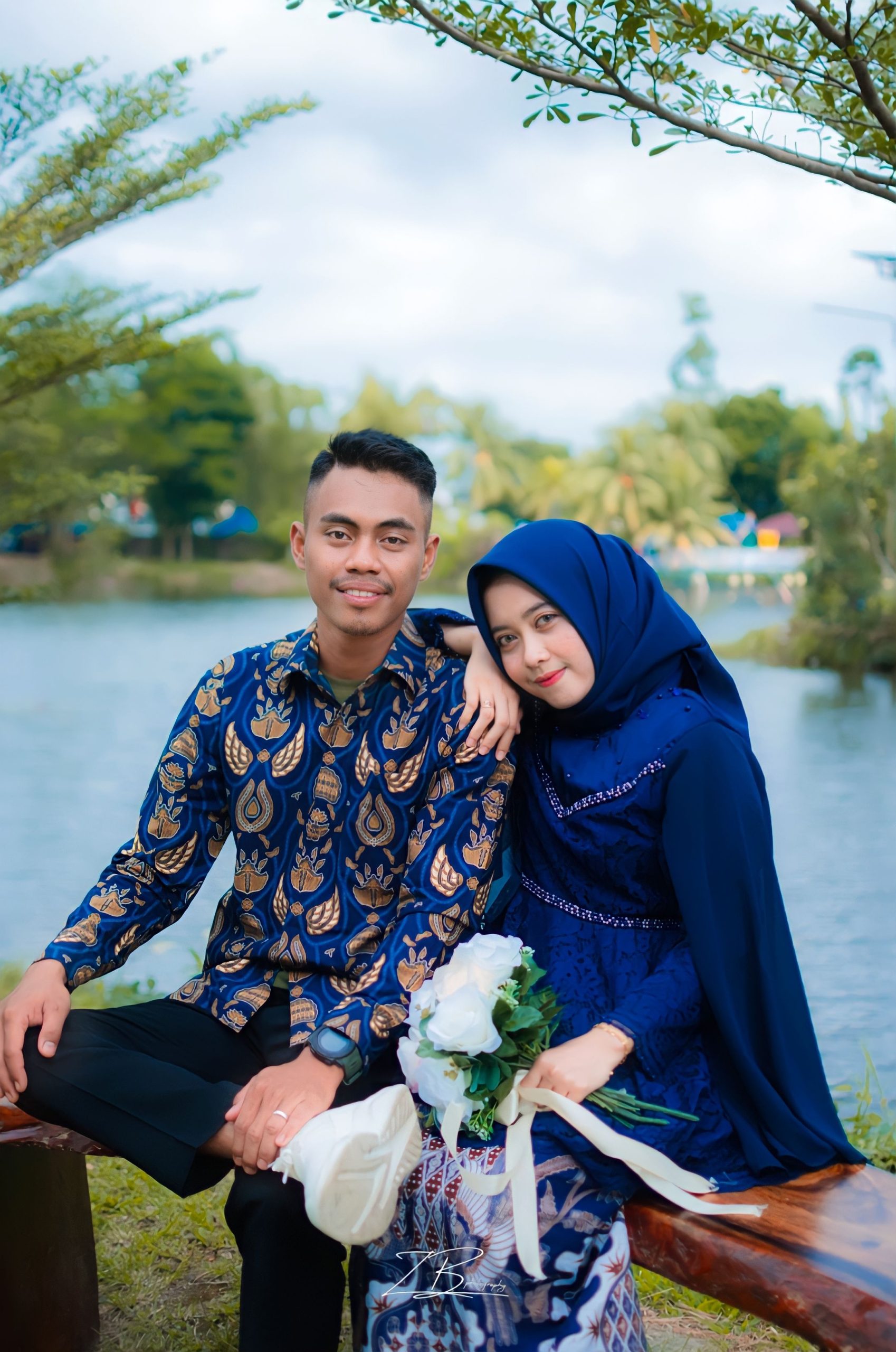 Picsart_23-03-18_13-56-42-128